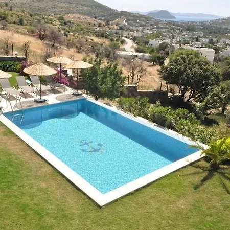 Mugla Sleeps 10 With Pool Air Con And Wifi * Giris